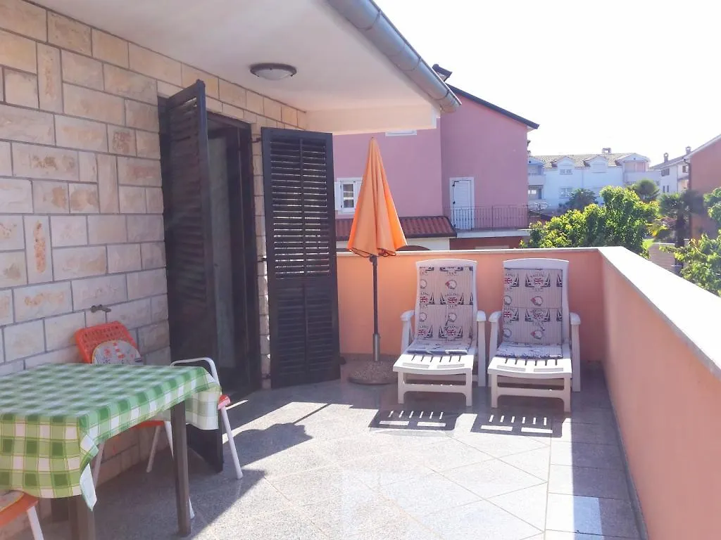 Gracia Apartments Funtana